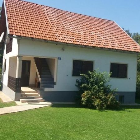 Apartman Filip Apartment Smoljanac Exterior photo